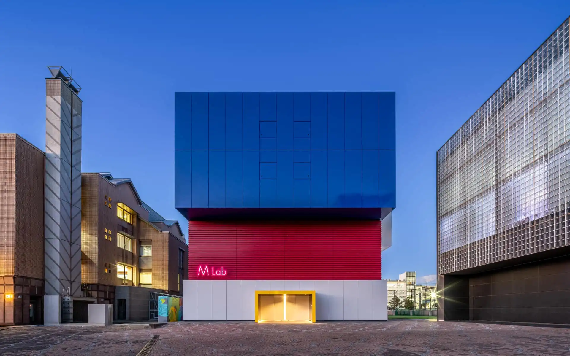 MEDIA LABORATORY