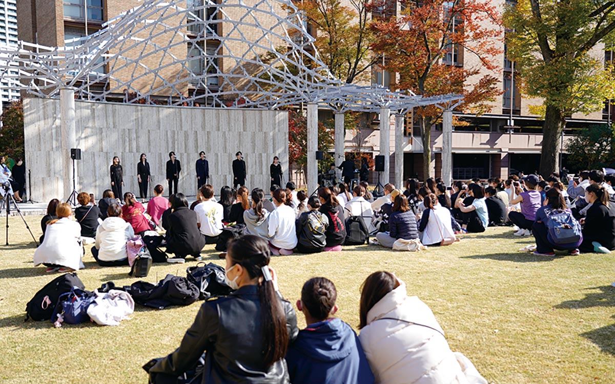 CAMPUS LIFE
